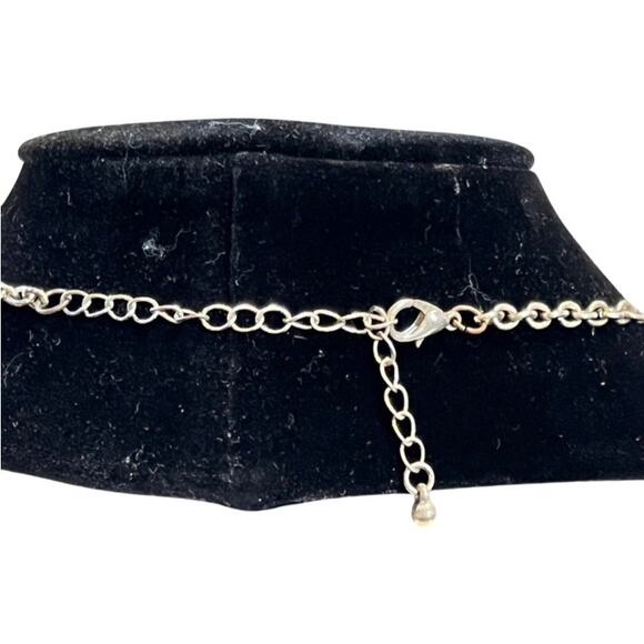 Silver Tone Sand Dollar Medallion Bib Statement Necklace Dangle Earrings Set - Picture 3 of 9